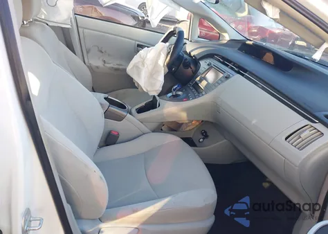 2015 Toyota Prius Two из США, поврежденный, VIN JTDKN3DU4F0400743